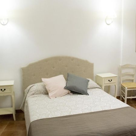 Apartamenticos Plaza Las Armas II Zaragoza Eksteriør billede
